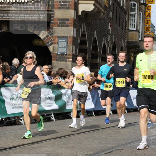13.09.2026 - 21. swb-Marathon Bremen Strokosch-Dieckow http://msf.ph/oto/10347917 13.09.2026 10:53:44 Ziel 10448, 10479, 10626, 10757, 10780, 10821, 10886, 11168, 11379, 11590, 11800, 12040, 12056, 12275, 12308, 12461, 10255, 10579, 10684, 10685, 10708, 10947, 11206, 11489, 11596, 12075, 12244, 12356, 12405, 12435, 12492, 12515 meine-sportfotos.de