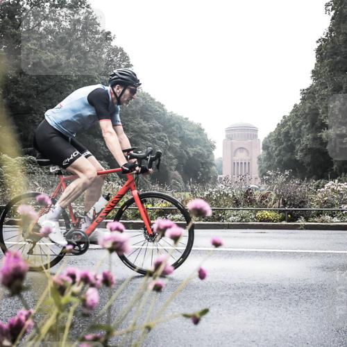 13.09.2026 - Stadtparktriathlon H.Heesch http://msf.ph/oto/10347938 13.09.2026 10:14:29 Radfahren 304 meine-sportfotos.de