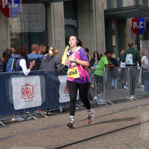 13.09.2026 - 21. swb-Marathon Bremen Strokosch-Dieckow http://msf.ph/oto/10347942 13.09.2026 11:11:06 Ziel 10155, 10419, 10510, 10511, 10546, 10611, 10977, 11036, 11216, 11231, 11289, 11458, 11533, 11702, 11745, 11870, 12126, 12148, 12220, 12286, 12311, 12336, 12396, 12464, 12508, 10148, 10163, 10313, 10461, 10462, 10527, 10547, 10644, 10653, 10792, 10841, 10911, 11043, 11062, 11141, 11237, 11335, 11465, 11483, 11513, 11679, 11691, 11756, 11993, 12401, 12507 meine-sportfotos.de