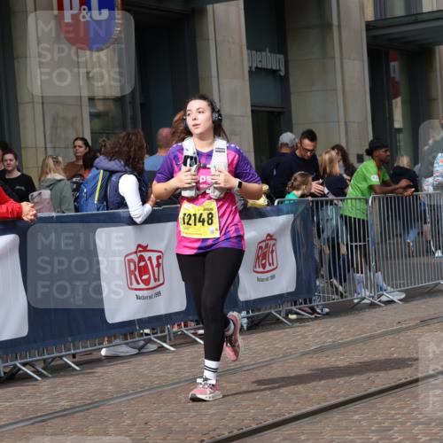 13.09.2026 - 21. swb-Marathon Bremen Strokosch-Dieckow http://msf.ph/oto/10347949 13.09.2026 11:11:06 Ziel 10155, 10419, 10510, 10511, 10546, 10611, 10977, 11036, 11216, 11231, 11289, 11458, 11533, 11702, 11745, 11870, 12126, 12148, 12220, 12286, 12311, 12336, 12396, 12464, 12508, 10148, 10163, 10313, 10461, 10462, 10527, 10547, 10644, 10653, 10792, 10841, 10911, 11043, 11062, 11141, 11237, 11335, 11465, 11483, 11513, 11679, 11691, 11756, 11993, 12401, 12507 meine-sportfotos.de