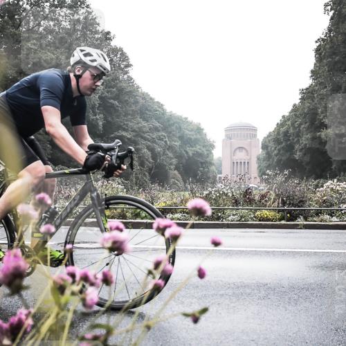 13.09.2026 - Stadtparktriathlon H.Heesch http://msf.ph/oto/10347950 13.09.2026 10:14:59 Radfahren 217, 339 meine-sportfotos.de