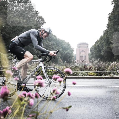 13.09.2026 - Stadtparktriathlon H.Heesch http://msf.ph/oto/10347963 13.09.2026 10:15:18 Radfahren 232, 281, 340 meine-sportfotos.de