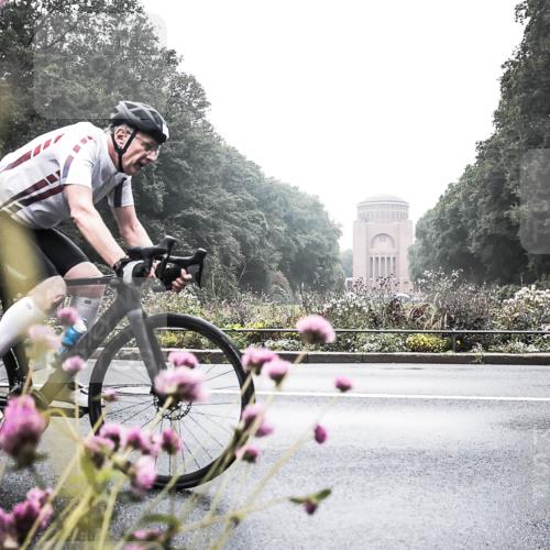 13.09.2026 - Stadtparktriathlon H.Heesch http://msf.ph/oto/10347984 13.09.2026 10:15:34 Radfahren 293, 329, 341 meine-sportfotos.de