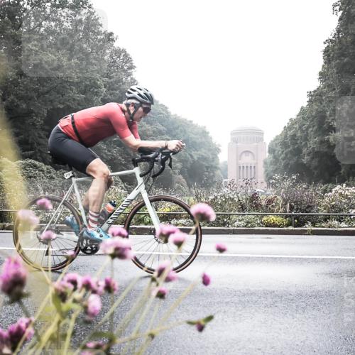 13.09.2026 - Stadtparktriathlon H.Heesch http://msf.ph/oto/10348011 13.09.2026 10:15:58 Radfahren 216 meine-sportfotos.de