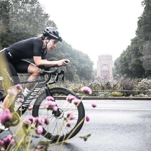 13.09.2026 - Stadtparktriathlon H.Heesch http://msf.ph/oto/10348019 13.09.2026 10:16:13 Radfahren 380 meine-sportfotos.de
