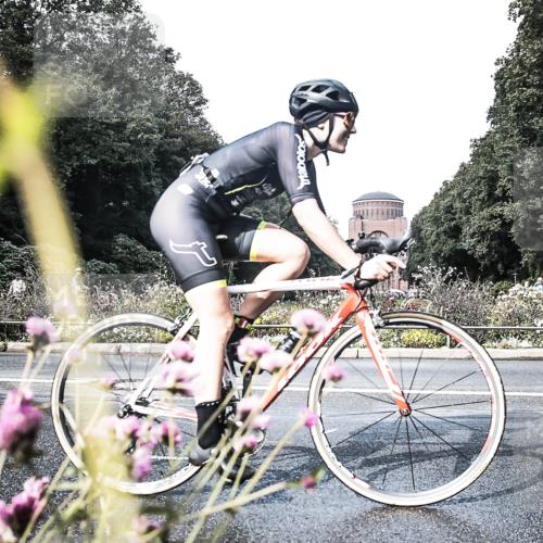 13.09.2026 - Stadtparktriathlon H.Heesch http://msf.ph/oto/10348024 13.09.2026 11:19:04 Radfahren 524, 721, 726, 817 meine-sportfotos.de