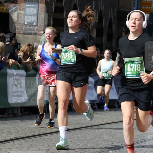 13.09.2026 - 21. swb-Marathon Bremen Strokosch-Dieckow http://msf.ph/oto/10348028 13.09.2026 13:32:42 Ziel 287, 1369, 1687, 2292, 2293, 2910, 2992, 3402, 3429, 3441, 3650, 3922, 4057, 4263, 4380, 4471, 4655, 4835, 5281, 5628, 6258, 6475, 6518, 6593, 6781, 6857, 6875, 6900, 7150, 7173, 7553, 7572, 8632, 9040, 9151, 9198, 9283, 9719, 9779, 13029, 13182, 13208, 13244, 891, 1532, 2638, 3773, 3902, 4194, 4233, 5009, 5090, 5581, 5657, 6018, 6786, 7756, 8367, 8506, 9406, 9745, 10048, 13164, 13232, 13234, 13247 meine-sportfotos.de