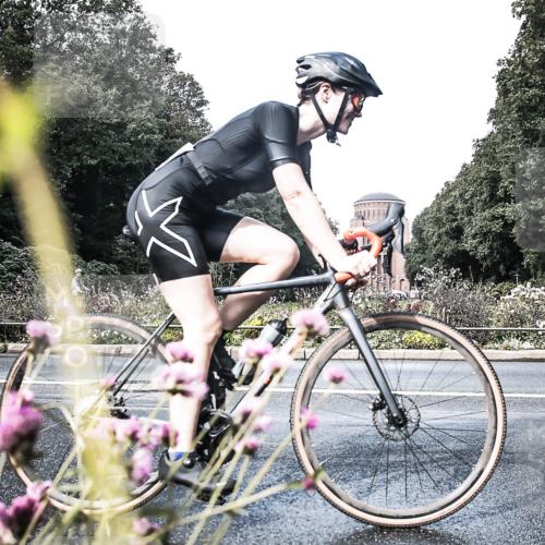 13.09.2026 - Stadtparktriathlon H.Heesch http://msf.ph/oto/10348029 13.09.2026 11:19:06 Radfahren 524, 598, 726, 817 meine-sportfotos.de