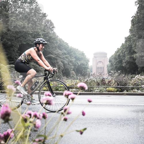 13.09.2026 - Stadtparktriathlon H.Heesch http://msf.ph/oto/10348051 13.09.2026 10:16:32 Radfahren 224, 284, 348, 351 meine-sportfotos.de