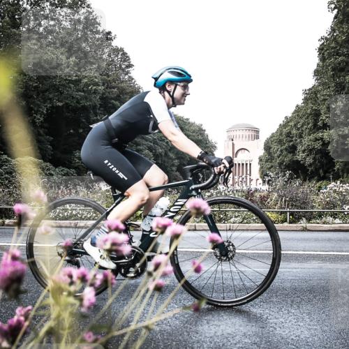 13.09.2026 - Stadtparktriathlon H.Heesch http://msf.ph/oto/10348053 13.09.2026 11:19:32 Radfahren 600, 709, 733, 789, 808, 812, 822 meine-sportfotos.de