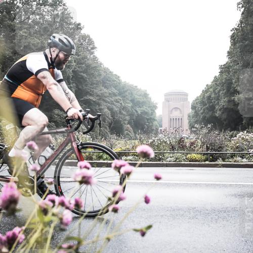 13.09.2026 - Stadtparktriathlon H.Heesch http://msf.ph/oto/10348059 13.09.2026 10:16:38 Radfahren 236, 289 meine-sportfotos.de