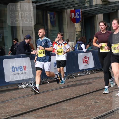 13.09.2026 - 21. swb-Marathon Bremen Strokosch-Dieckow http://msf.ph/oto/10348064 13.09.2026 11:11:13 Ziel 10155, 10510, 10511, 10546, 10552, 10977, 11036, 11216, 11239, 11289, 11458, 11533, 11702, 11870, 11927, 12082, 12126, 12220, 12286, 12311, 12336, 12464, 12508, 12553, 10163, 10313, 10419, 10527, 10547, 10611, 10644, 10653, 10792, 10841, 11043, 11062, 11141, 11231, 11237, 11483, 11679, 11691, 11745, 11993, 12148, 12396, 12401, 12507 meine-sportfotos.de