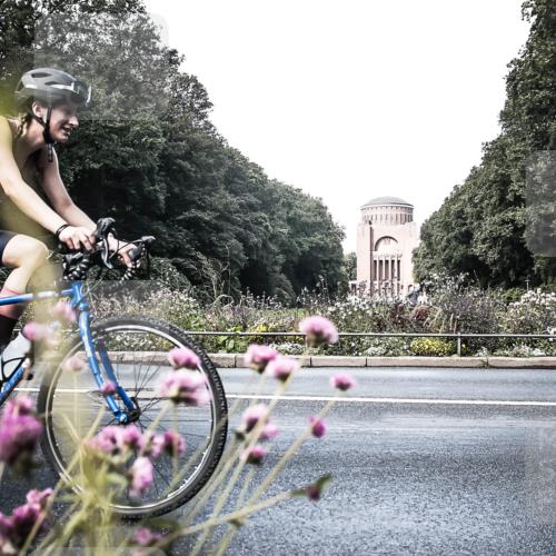 13.09.2026 - Stadtparktriathlon H.Heesch http://msf.ph/oto/10348084 13.09.2026 11:19:44 Radfahren 591, 788 meine-sportfotos.de