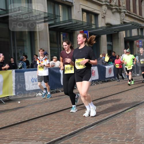 13.09.2026 - 21. swb-Marathon Bremen Strokosch-Dieckow http://msf.ph/oto/10348091 13.09.2026 11:11:14 Ziel 10155, 10510, 10511, 10546, 10552, 10616, 10977, 11036, 11216, 11239, 11289, 11458, 11533, 11702, 11870, 11927, 12082, 12126, 12220, 12286, 12311, 12336, 12464, 12508, 12553, 10163, 10313, 10419, 10527, 10611, 10644, 10653, 10792, 10841, 11043, 11062, 11141, 11231, 11237, 11458, 11483, 11679, 11691, 11745, 11993, 12148, 12396, 12401, 12507 meine-sportfotos.de