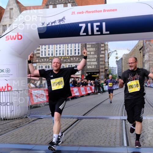 13.09.2026 - 21. swb-Marathon Bremen Tim E. http://msf.ph/oto/10348103 13.09.2026 11:19:41 Ziel 10004, 10629, 10933, 11050, 11760, 12224, 12462 meine-sportfotos.de
