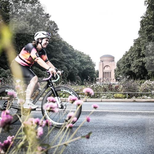 13.09.2026 - Stadtparktriathlon H.Heesch http://msf.ph/oto/10348136 13.09.2026 11:20:08 Radfahren 510, 713, 796 meine-sportfotos.de