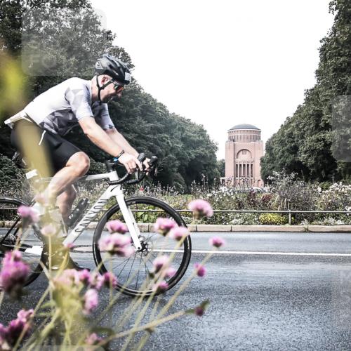 13.09.2026 - Stadtparktriathlon H.Heesch http://msf.ph/oto/10348173 13.09.2026 11:20:32 Radfahren 633, 643, 670, 815 meine-sportfotos.de