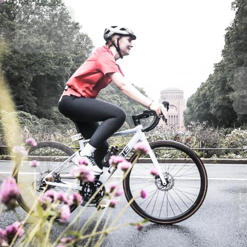 13.09.2026 - Stadtparktriathlon H.Heesch http://msf.ph/oto/10348180 13.09.2026 10:18:29 Radfahren 212, 251, 279, 359, 389 meine-sportfotos.de