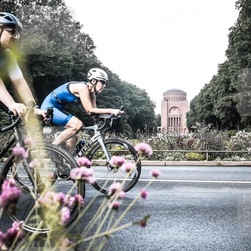 13.09.2026 - Stadtparktriathlon H.Heesch http://msf.ph/oto/10348181 13.09.2026 11:20:36 Radfahren 643, 670, 815 meine-sportfotos.de