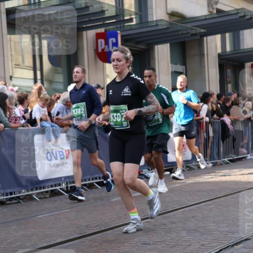 13.09.2026 - 21. swb-Marathon Bremen Strokosch-Dieckow http://msf.ph/oto/10348187 13.09.2026 13:30:42 Ziel 217, 244, 1189, 1398, 1479, 2513, 2802, 2902, 3360, 3800, 4251, 4647, 5600, 5681, 5802, 5846, 5900, 6307, 6419, 6732, 7198, 7359, 7637, 7760, 7798, 7882, 8382, 8543, 8616, 9274, 9290, 9507, 9653, 9767, 9937, 9958, 9962, 9969, 9976, 9977, 13152, 13215, 625, 800, 834, 1067, 1533, 1771, 1841, 1926, 1941, 2369, 2452, 2723, 2900, 2985, 3163, 3164, 3425, 4058, 4206, 4332, 4342, 4415, 4425, 4748, 4757, 4920, 5506, 5551, 7821, 8090, 8169, 8314, 8494 meine-sportfotos.de