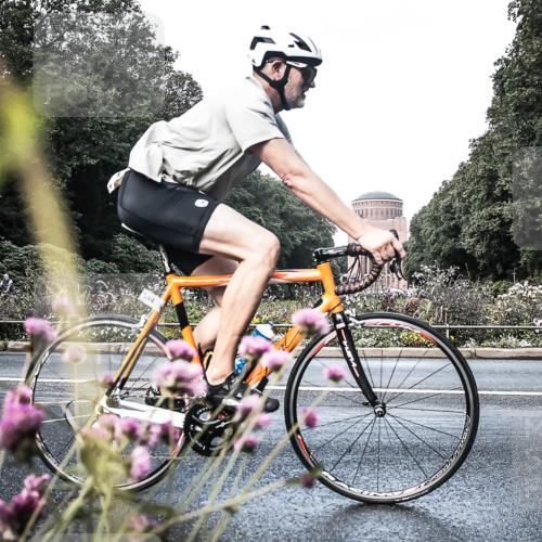 13.09.2026 - Stadtparktriathlon H.Heesch http://msf.ph/oto/10348189 13.09.2026 11:20:44 Radfahren 594, 602, 641, 824 meine-sportfotos.de