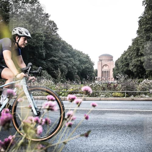 13.09.2026 - Stadtparktriathlon H.Heesch http://msf.ph/oto/10348248 13.09.2026 11:21:07 Radfahren 696, 741, 776, 781 meine-sportfotos.de