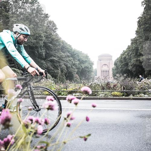 13.09.2026 - Stadtparktriathlon H.Heesch http://msf.ph/oto/10348259 13.09.2026 10:19:14 Radfahren 254 meine-sportfotos.de