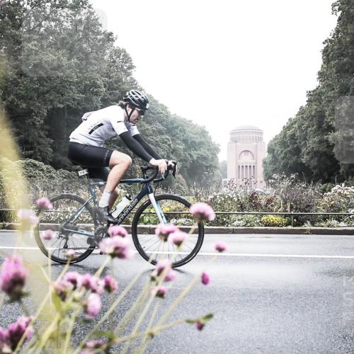 13.09.2026 - Stadtparktriathlon H.Heesch http://msf.ph/oto/10348263 13.09.2026 10:19:20 Radfahren 312, 344, 372, 399, 454 meine-sportfotos.de