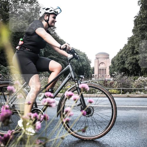 13.09.2026 - Stadtparktriathlon H.Heesch http://msf.ph/oto/10348282 13.09.2026 11:21:25 Radfahren 653, 826, 1800 meine-sportfotos.de