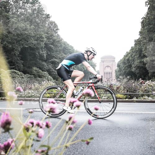 13.09.2026 - Stadtparktriathlon H.Heesch http://msf.ph/oto/10348283 13.09.2026 10:19:24 Radfahren 262, 264, 344, 372, 399, 454 meine-sportfotos.de