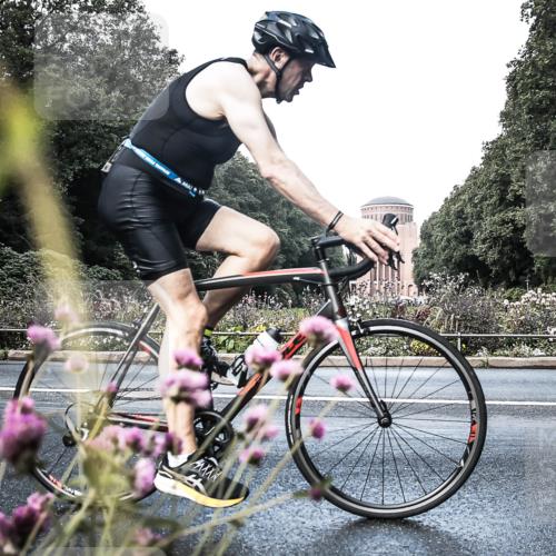 13.09.2026 - Stadtparktriathlon H.Heesch http://msf.ph/oto/10348292 13.09.2026 11:21:34 Radfahren 636, 674, 757 meine-sportfotos.de