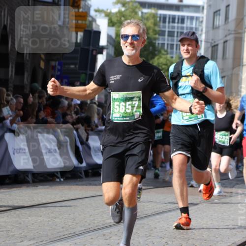 13.09.2026 - 21. swb-Marathon Bremen Strokosch-Dieckow http://msf.ph/oto/10348300 13.09.2026 13:32:44 Ziel 287, 1369, 1687, 2292, 2293, 2910, 2992, 3402, 3429, 3441, 3650, 3922, 4057, 4263, 4380, 4471, 4655, 4835, 5281, 6258, 6475, 6518, 6593, 6760, 6781, 6857, 6875, 6900, 7150, 7173, 7553, 7572, 7990, 8632, 8957, 9040, 9151, 9175, 9198, 9283, 9719, 9779, 13029, 13182, 13208, 13244, 891, 1532, 2638, 3167, 3773, 3902, 4194, 4233, 5009, 5090, 5581, 5706, 6018, 6786, 6941, 7756, 8367, 8506, 9406, 9745, 9829, 10048, 13164, 13232, 13234, 13247 meine-sportfotos.de