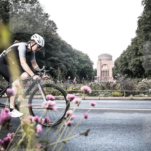 13.09.2026 - Stadtparktriathlon H.Heesch http://msf.ph/oto/10348326 13.09.2026 11:21:56 Radfahren 622, 787 meine-sportfotos.de