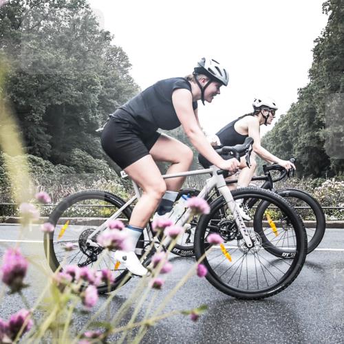 13.09.2026 - Stadtparktriathlon H.Heesch http://msf.ph/oto/10348334 13.09.2026 10:19:44 Radfahren 260, 402, 437, 439 meine-sportfotos.de