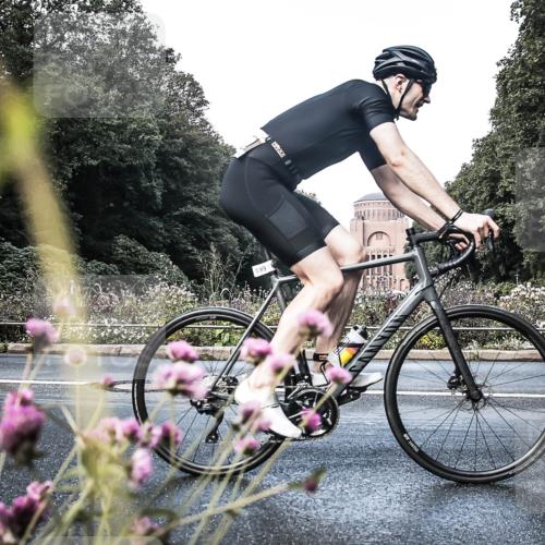 13.09.2026 - Stadtparktriathlon H.Heesch http://msf.ph/oto/10348352 13.09.2026 11:22:21 Radfahren 592, 599, 640, 699 meine-sportfotos.de