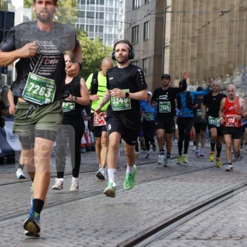 13.09.2026 - 21. swb-Marathon Bremen Strokosch-Dieckow http://msf.ph/oto/10348393 13.09.2026 13:28:42 Ziel 178, 210, 1239, 1380, 1460, 2047, 2764, 2977, 3114, 3294, 3334, 3597, 4250, 4506, 5250, 5683, 5889, 6182, 8429, 8483, 8570, 9064, 9549, 9738, 430, 722, 725, 1014, 2276, 2378, 2851, 2891, 3348, 3419, 3444, 3665, 5267, 5531, 5691, 5865, 6099, 6817, 6937, 6955, 7134, 7263, 7527, 8985, 9562, 13174 meine-sportfotos.de