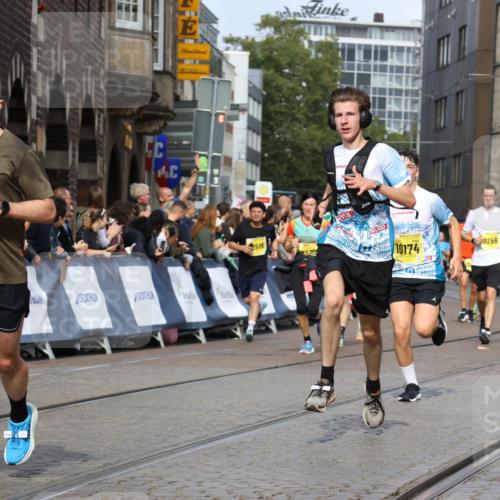 13.09.2026 - 21. swb-Marathon Bremen Strokosch-Dieckow http://msf.ph/oto/10348398 13.09.2026 10:53:53 Ziel 10141, 10222, 10227, 10478, 10479, 10626, 10821, 10838, 10845, 10886, 10905, 11168, 11242, 11379, 11446, 11502, 11590, 11800, 12056, 12119, 12308, 12331, 12341, 13597, 10579, 10822, 10947, 11010, 11206, 11290, 12075, 12244, 12356, 12435, 13531 meine-sportfotos.de