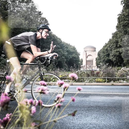 13.09.2026 - Stadtparktriathlon H.Heesch http://msf.ph/oto/10348399 13.09.2026 11:22:47 Radfahren 611, 656, 747, 767 meine-sportfotos.de