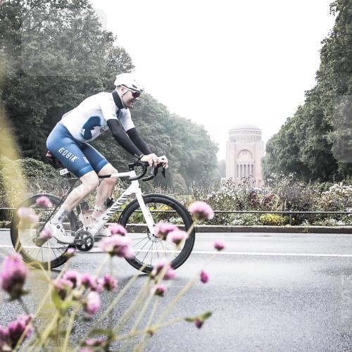 13.09.2026 - Stadtparktriathlon H.Heesch http://msf.ph/oto/10348405 13.09.2026 10:20:17 Radfahren 238, 248, 310, 400, 433, 450 meine-sportfotos.de