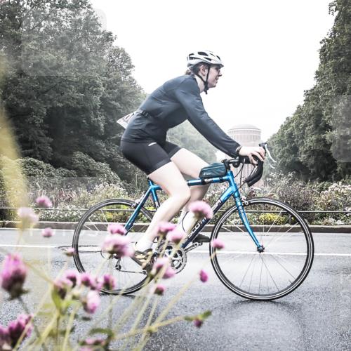 13.09.2026 - Stadtparktriathlon H.Heesch http://msf.ph/oto/10348408 13.09.2026 10:20:18 Radfahren 238, 248, 310, 390, 400, 433, 450 meine-sportfotos.de