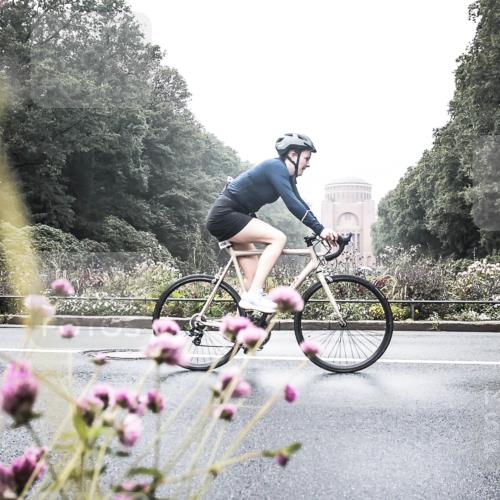 13.09.2026 - Stadtparktriathlon H.Heesch http://msf.ph/oto/10348415 13.09.2026 10:20:20 Radfahren 238, 248, 310, 385, 390, 400, 433, 450 meine-sportfotos.de