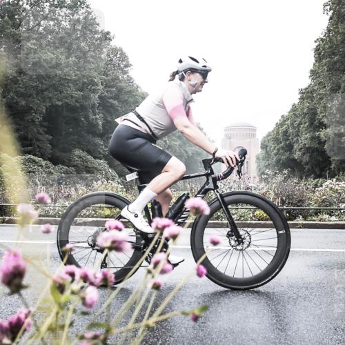 13.09.2026 - Stadtparktriathlon H.Heesch http://msf.ph/oto/10348431 13.09.2026 10:20:22 Radfahren 248, 308, 310, 385, 390, 400, 433, 450 meine-sportfotos.de