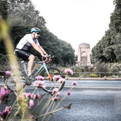 13.09.2026 - Stadtparktriathlon H.Heesch http://msf.ph/oto/10348436 13.09.2026 11:23:15 Radfahren 678, 708, 728, 800 meine-sportfotos.de