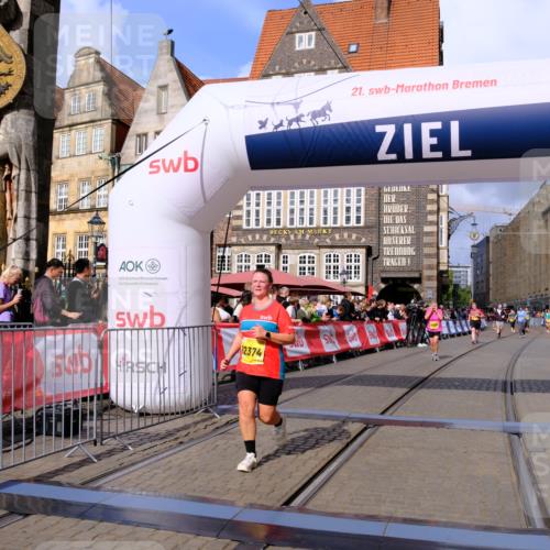 13.09.2026 - 21. swb-Marathon Bremen Tim E. http://msf.ph/oto/10348469 13.09.2026 11:20:36 Ziel 11244, 11296, 11333, 11337, 12285, 12374 meine-sportfotos.de