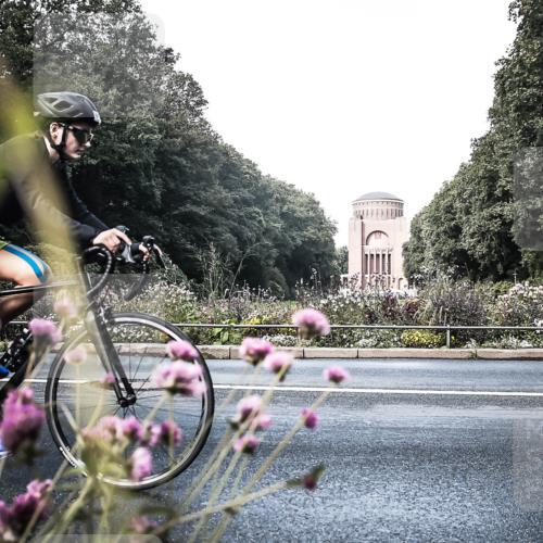 13.09.2026 - Stadtparktriathlon H.Heesch http://msf.ph/oto/10348484 13.09.2026 11:23:33 Radfahren 679, 802 meine-sportfotos.de