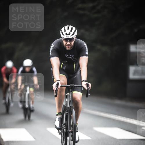 13.09.2026 - Stadtparktriathlon H.Heesch http://msf.ph/oto/10348486 13.09.2026 09:13:47 Radfahren 105, 108, 112, 130, 153 meine-sportfotos.de