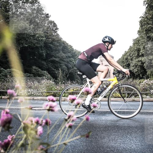 13.09.2026 - Stadtparktriathlon H.Heesch http://msf.ph/oto/10348498 13.09.2026 11:23:40 Radfahren 765, 804 meine-sportfotos.de