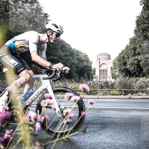 13.09.2026 - Stadtparktriathlon H.Heesch http://msf.ph/oto/10348534 13.09.2026 11:24:20 Radfahren 655, 690 meine-sportfotos.de