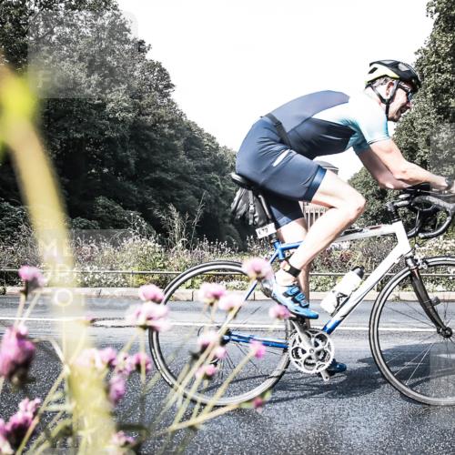 13.09.2026 - Stadtparktriathlon H.Heesch http://msf.ph/oto/10348587 13.09.2026 11:24:43 Radfahren 637, 672, 722, 739, 762, 795 meine-sportfotos.de