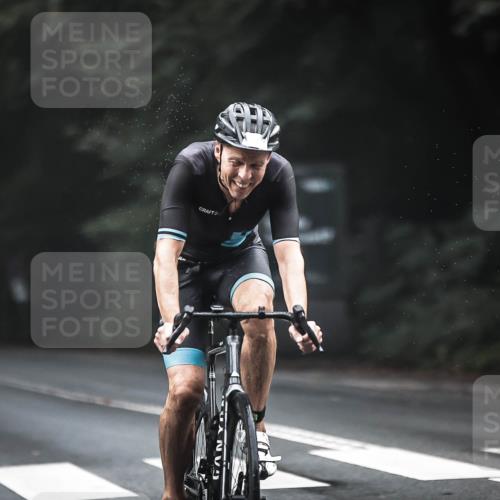 13.09.2026 - Stadtparktriathlon H.Heesch http://msf.ph/oto/10348622 13.09.2026 09:14:07 Radfahren 1, 47, 70, 75, 76, 84, 88, 114, 133 meine-sportfotos.de